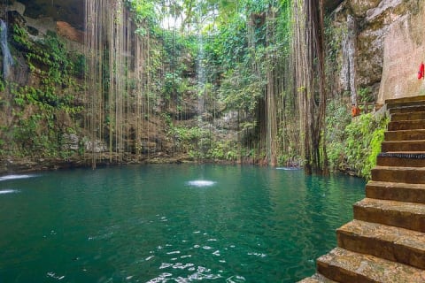 Depuis Mérida : excursion à Chichén Itzá, Izamal, cenote Ik Kil et repas — photo 12