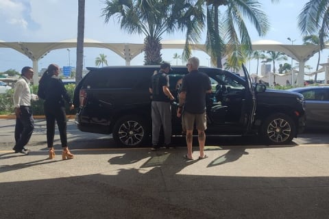PVR VIP Round trip transfers Airport - Zona Romantica - Airport — photo 2