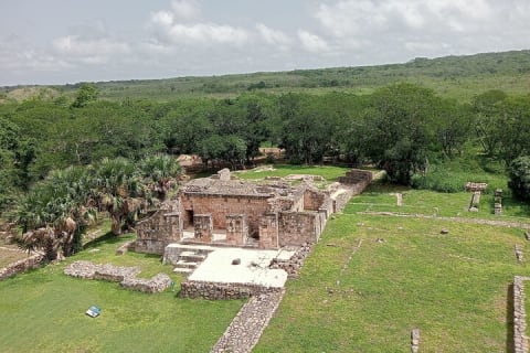 Tour Hacienda and Cenotes Mucuyché with Guided Tour in Oxkintok — photo 11