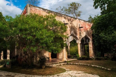 Tour Hacienda and Cenotes Mucuyché with Guided Tour in Oxkintok — photo 7