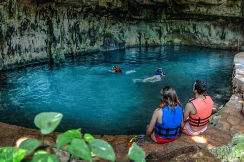 Tour Hacienda and Cenotes Mucuyché with Guided Tour in Oxkintok — photo 1