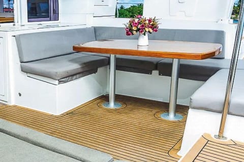 Expérience exclusive de 4 heures en catamaran Lagoon de 45 pieds — photo 12