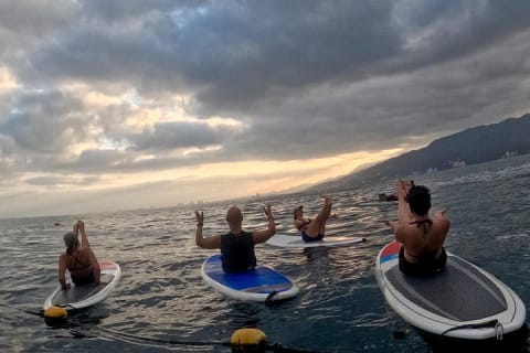 Clase de yoga SUP los jueves por la mañana en el mar en Puerto Vallarta — photo 11