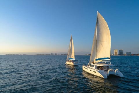 Navega al atardecer en un paseo de lujo por la Bahía de Vallarta — photo 7