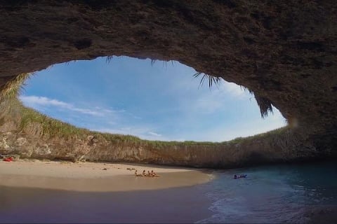Conoce la famosa Playa Escondida en lancha rápida con snorkel — photo 4
