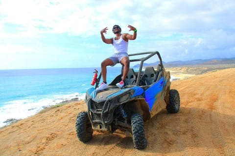 Aventure en UTV sur la plage avec balade gratuite à dos de chameau et à cheval — photo 7