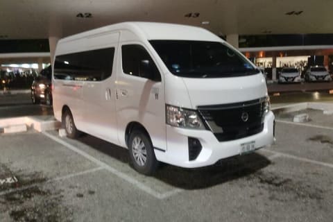 Transportation Cancun airport to riviera maya hotel — photo 1