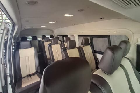Tulum Private Airport Transport One way Arrival to Tulum Dowtown — photo 1