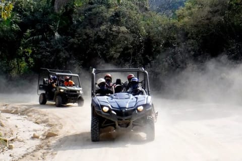 Aventura en la selva en RZR todoterreno — photo 9