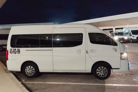 Transportation Cancun airport to riviera maya hotel — photo 4