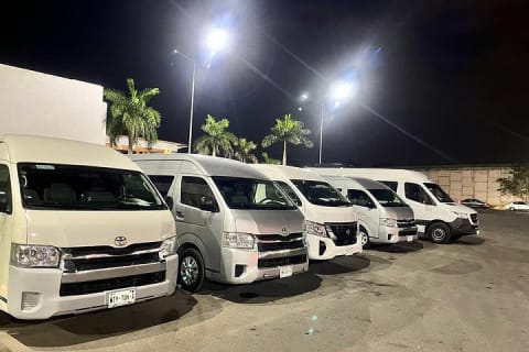 Renta de vans con chofer en Mérida, Yucatán, hasta 13 pasajeros — photo 7