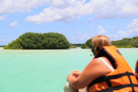 Bacalar Legends and Colors — photo 9