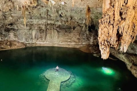 Mérida: tour a Valladolid con cenotes Oxman y Suytun con comida — photo 14