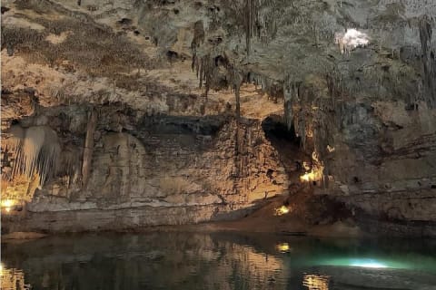 Mérida: tour a Valladolid con cenotes Oxman y Suytun con comida — photo 4