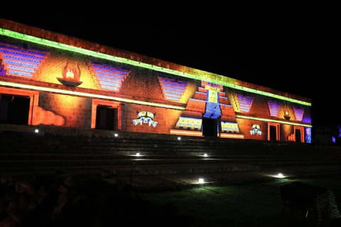 Merida : Private Transport to Uxmal Echo Video Mapping — photo 6