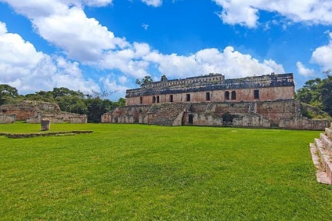 Uxmal, Kabah and Chocolate Museum Tour from Mérida — photo 8