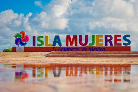 Contoy Island & Mujeres island, snorkeling & lunch on the beach. — photo 9