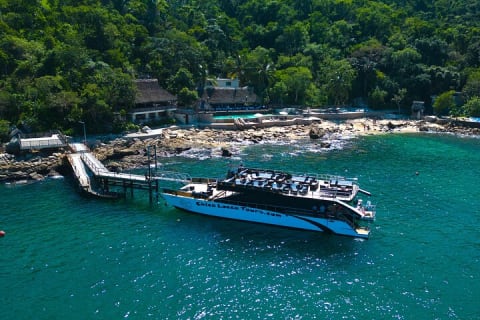 Mega catamaranes TODO INCLUIDO: aventura en una playa paradisíaca remota — photo 2