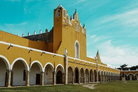 Mérida: Chichén Itzá, Izamal y cenote con almuerzo y traslado — photo 7
