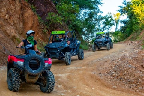 Cruza en RZR o ATV el puente colgante más largo + cascada — photo 3