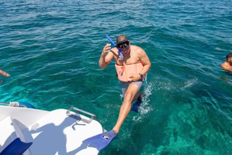 All-Inclusive Catamaran Cruise Deluxe Tour to Isla Mujeres — photo 5