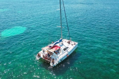 All-Inclusive Catamaran Cruise Deluxe Tour to Isla Mujeres — photo 15