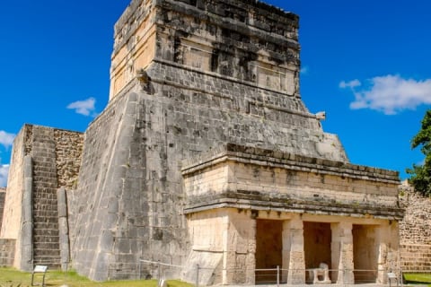 Chichen Itza Tour Plus with Cenote Swim from Tulum City — photo 8