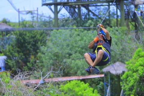 Jungle Adventure from Cancun: Ziplines, Bungee swing and Cenote — photo 13