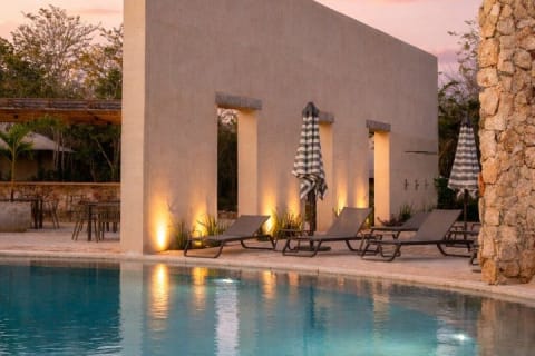 Chichén Itzá Adventure with Cenote and Luxury Resort — photo 12