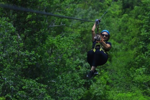 Unforgettable Zipline experience with cenote, snack and transport — photo 9