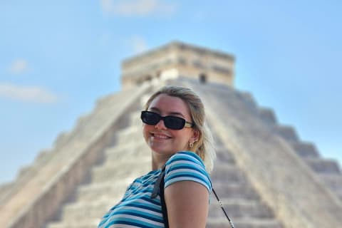 Tour 100% en español a Chichén Itzá + cenote + Izamal — photo 3