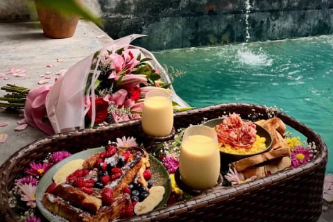 Private Floating Breakfast Chef Experience in Tulum — photo 5