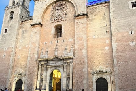Mérida: Evening Food and History Tour with Local Guide — photo 8