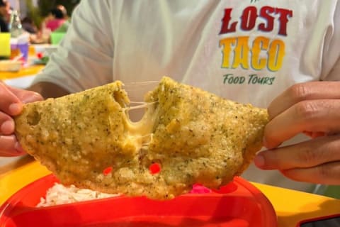Mérida: Evening Food and History Tour with Local Guide — photo 5