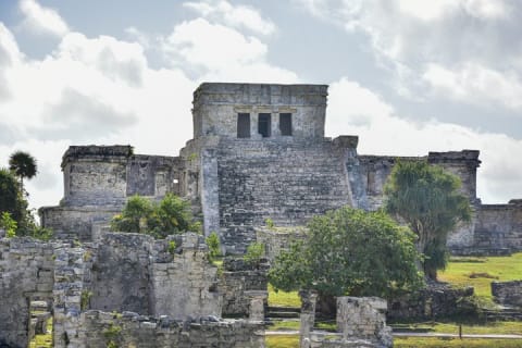 Shared Guided Van Tour to Tulum and Cave Cenote — photo 2