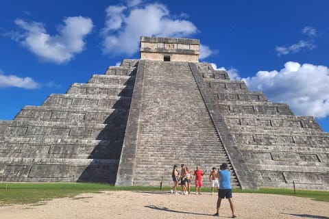 Chichen Itza full day Lunch and cenote tickets included — photo 4