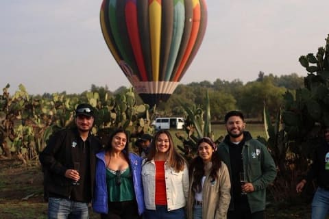 Experiencia Eternal: vuelo en globo, desayuno y tour desde CDMX — photo 11