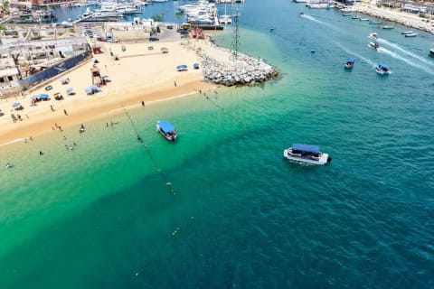 Paseo en bote con fondo de cristal por Cabo San Lucas hasta el famoso Arco — photo 3