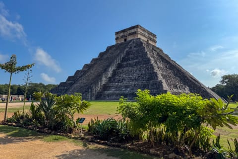 Chichen Itza Valladolid 1-Day Tour in Cancun — photo 4