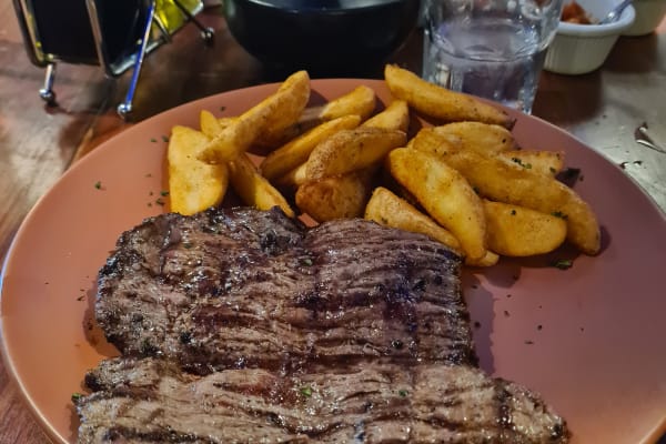 La Parrillada SteakHouse