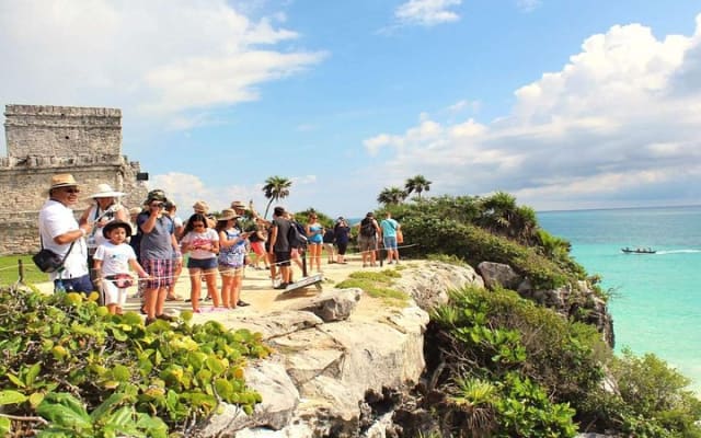 Amazing adventure in Tulum: Ruins, cenotes, transport and lunch photo 3