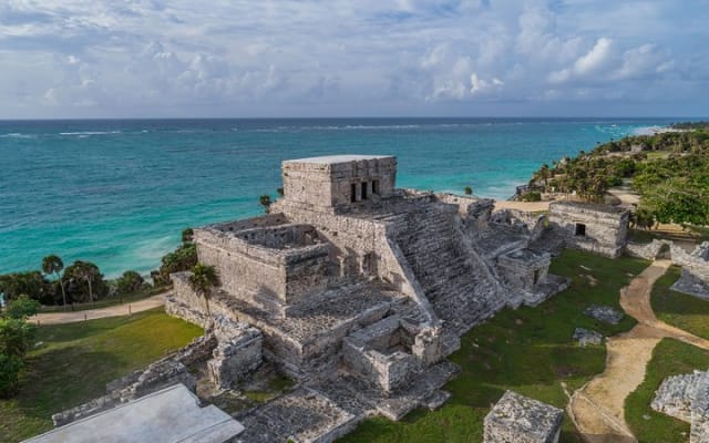 Private Tour Pyramids Tulum and Coba with Night Show in the Park Xcaret photo 4