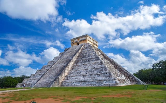 4 best spots in Cancún 1day! CHICHÉN ITZÁ, 2CENOTES, PINK LAKE photo 10