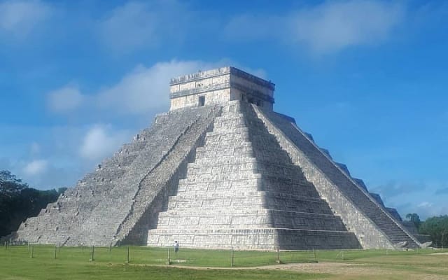 Discover Chichen Itza Ruins: Delicious Buffet & Swim in 2 Cenotes photo 6