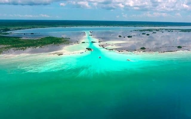 The 7 Colors Of Beauty Lagoon, Bacalar Experience from Tulum City photo 4