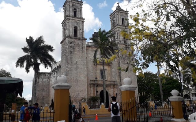 Chichen Itza, Valladolid & Cenote Private Tour with Buffet Lunch photo 15