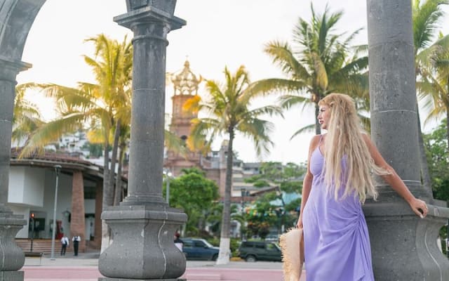 Photo Shoot in Puerto Vallarta Historic Downtown photo 8