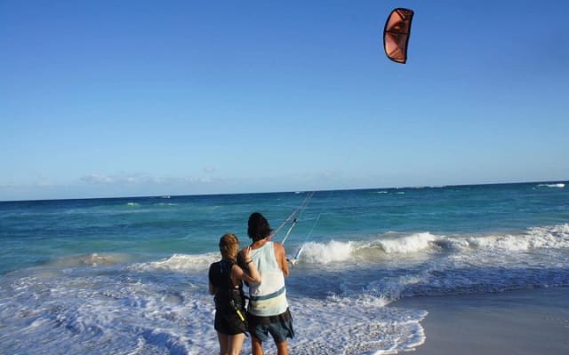 Private Kitesurfing Lessons in Tulum with a Private Beach Access 3hrs photo 4
