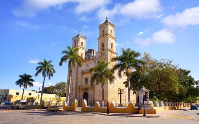 One day tour to the MAYAN ancient city Chichen Itza + Valladolid photo 8