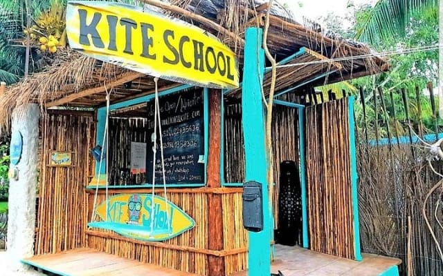 Kitesurfing lessons in Isla Holbox photo 8